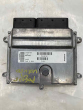 Load image into Gallery viewer, ECU ECM COMPUTER Volvo V40 S40 C30 2007 07 2008 08 2009 09 2010 10 - NW63086