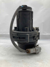 Load image into Gallery viewer, AIR INJECTION PUMP SMOG Volvo 960 1995 95 1996 96 1997 97 - NW8307