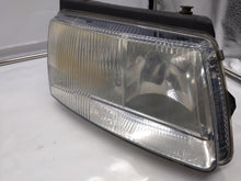 Load image into Gallery viewer, HEADLIGHT LAMP ASSEMBLY Volkswagen Passat 98 99 00 01 Right - NW103710
