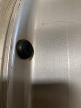 Load image into Gallery viewer, WHEEL Jaguar XJ8 98 99 00 01 02 03 16x7 alloy - NW199462