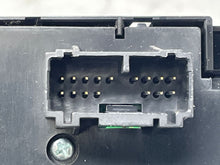 Load image into Gallery viewer, Radio Volvo C30 V40 S40 04 05 06 07 - NW140280