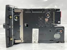 Load image into Gallery viewer, RADIO Audi A4 2003 03 - NW135989