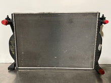 Load image into Gallery viewer, RADIATOR Audi A4 A6 2002 02 03 04 05 Manual - NW131893