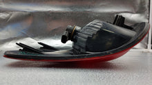 Load image into Gallery viewer, TAIL LIGHT LAMP ASSEMBLY Ford F150 Pickup 00 01 02 03 04 Right - NW179665