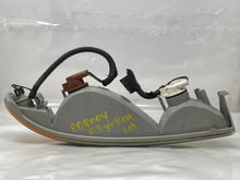 Load image into Gallery viewer, PARKLAMP Sierra 1500 3500 2500 Yukon 1999 99 00 01 02 03 04 05 06 07 Left - NW81552