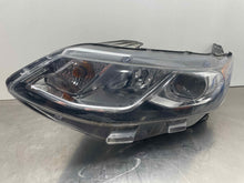 Load image into Gallery viewer, Headlight Lamp Assembly Chevrolet Volt 2016 - NW101877