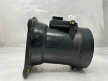 Load image into Gallery viewer, Mass Air Flow Sensor Meter MAF A4 A6 Passat 00 01 02 03 04 05 - NW5675