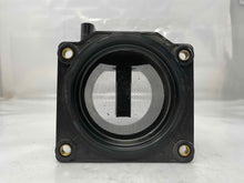 Load image into Gallery viewer, Mass Air Flow Sensor Meter MAF A4 A6 Passat 00 01 02 03 04 05 - NW5675