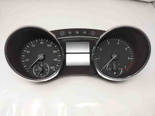 Load image into Gallery viewer, Speedometer Cluster MERCEDES R-CLASS 2010 - NW161500