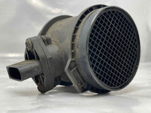 Load image into Gallery viewer, Mass Air Flow Sensor Meter MAF Rover Discovery Range Rover 99-04 - NW5439