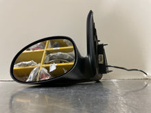 Load image into Gallery viewer, Side View Door Mirror PT CRUISER 2008 - NW51163