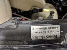 Load image into Gallery viewer, HEADLIGHT LAMP ASSEMBLY Land Rover LR2 08 09 10 11 12 Left - NW103507