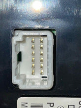 Load image into Gallery viewer, INFO-GPS SCREEN Nissan Maxima Pathfinder 12 13 14 15 - NW105254