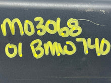 Load image into Gallery viewer, CD CHANGER BMW 740i 750i 1999 99 00 01 - NW136646