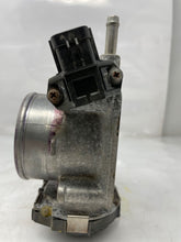 Load image into Gallery viewer, THROTTLE BODY Forester Impreza 9-2X Legacy 2005 05 - NW178576