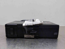 Load image into Gallery viewer, CD Changer Xj12 XK8 XJS XJ6 1995 95 1996 96 97 98 - NW438975