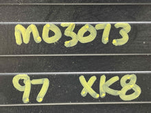 Load image into Gallery viewer, CD Changer Xj12 XK8 XJS XJ6 1995 95 1996 96 97 98 - NW438975