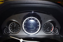 Load image into Gallery viewer, SPEEDOMETER CLUSTER Mercedes-Benz E350 E550 E63 2011 11 - NW161247
