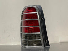 Load image into Gallery viewer, TAIL LIGHT LAMP ASSEMBLY Mariner 2005 05 2006 06 2007 07 Left - NW180004