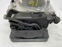 Load image into Gallery viewer, ABS Pump Jeep Cherokee 2016 - NW409