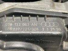 Load image into Gallery viewer, THROTTLE BODY Audi A4 A6 Passat 00 01 02 2.8L Auto - NW177712