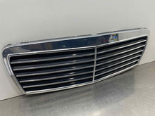 Load image into Gallery viewer, GRILL Mercedes E300D E320 E55 1996 96 1997 97 98 99 - NW98519