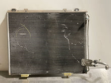 Load image into Gallery viewer, AC CONDENSOR MERCEDES E300 E320 E430 - NW44009