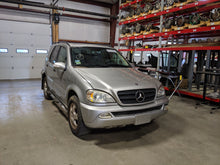 Load image into Gallery viewer, TRANSFER CASE Ml 320 Ml 350 98 99 00 01 02 03 04 05 - NW177002