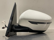 Load image into Gallery viewer, SIDE VIEW DOOR MIRROR Pathfinder 2018 18 2019 19 2020 20 Left - NW52470
