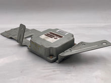 Load image into Gallery viewer, Transfer Case Computer Infiniti G35 2004 04 - NW31227