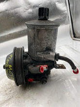 Load image into Gallery viewer, POWER STEERING PUMP Mercedes 300E 300SL 88 89 - 93 - NW163856