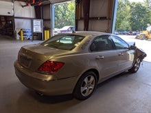 Load image into Gallery viewer, CARRIER ASSEMBLY Acura RL 2005 05 2006 06 Rear - NW45925