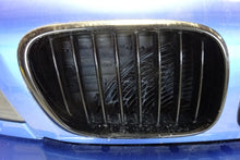 Load image into Gallery viewer, GRILLE BMW X5 2000 00 2001 01 2002 02 2003 03 Upper Right - NW98326