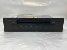 Load image into Gallery viewer, Radio Audi A8 Q7 S8 2005 05 2006 06 2007 07 2008 08 2009 09 - NW136173