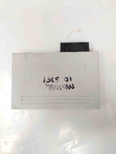 Load image into Gallery viewer, THEFT LOCKING MODULE COMPUTER 528i 535i 550i X5 X5M X6M 07-14 - NW29745