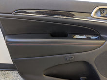 Load image into Gallery viewer, Front Interior Door Trim Panel GRAND CHEROKEE 2016 - NW92583