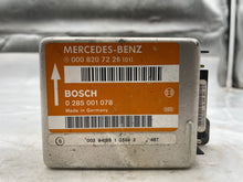 Load image into Gallery viewer, AIR BAG COMPUTER Mercedes E320 E420 E500 94 - 95 - NW34595