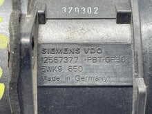 Load image into Gallery viewer, Mass Air Flow Sensor Meter MAF Cadillac SRX STS 04 05 06 - NW4460