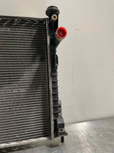 Load image into Gallery viewer, RADIATOR Ford Taurus Mercury Sable 2008 08 2009 09 - NW131836