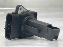 Load image into Gallery viewer, Mass Air Flow Sensor Meter MAF C70 S60 S70 V70 XC70 2001-2007 - NW5745