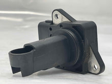Load image into Gallery viewer, Mass Air Flow Sensor Meter MAF C70 S60 S70 V70 XC70 2001-2007 - NW5745