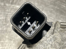 Load image into Gallery viewer, THROTTLE BODY 550i 550i Gt 650i 750 HYBRID 750i 750il Active 7 08-15 - NW177875