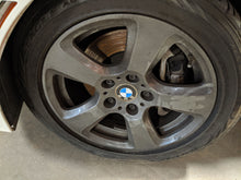 Load image into Gallery viewer, WHEEL 528i 550i 525i 530i 535i 2006 06 2007 07 08 09 10 17x7.5 5 Spoke - NW197923
