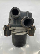 Load image into Gallery viewer, Air Injection Pump Smog LINCOLN LS 2002 - NW7976
