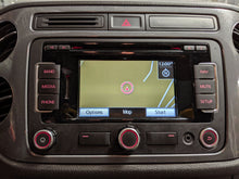 Load image into Gallery viewer, RADIO Volkswagen Beetle Golf Jetta Passat 12 13 14 15 16 - NW140226