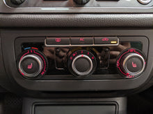 Load image into Gallery viewer, Temperature Controls Volkswagen Tiguan 2012 - NW101628