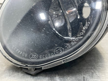 Load image into Gallery viewer, FOG LAMP LIGHT C30 C70 S60 V70 XC60 XC70 09-13 Bumper Mounted Right - NW83754
