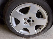 Load image into Gallery viewer, WHEEL Audi A8 1997 97 1998 98 99 2000 00 2001 01 02 03 17x8 5 Spoke - NW197485