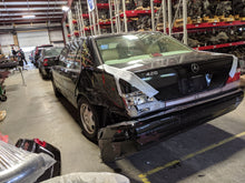 Load image into Gallery viewer, CARRIER ASSEMBLY Mercedes S420 1996 96 1997 97 98 99 - NW47154