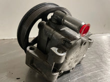 Load image into Gallery viewer, Power Steering Pump THUNDERBIRD 2004 - NW162933